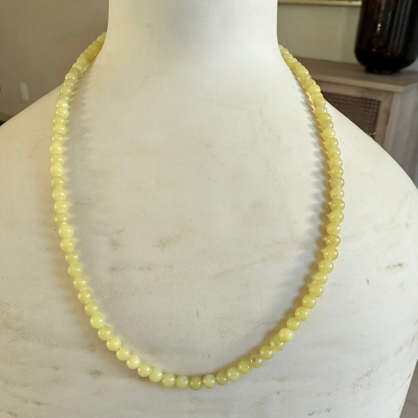 Round Clear Yellow Necklace